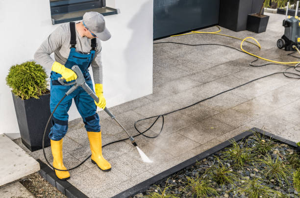 Why Choose Our Certified Pressure Washing Experts for Your Project Needs in Brownsboro, TX?